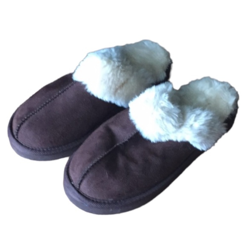 Outlooks Faux Fur Slippers